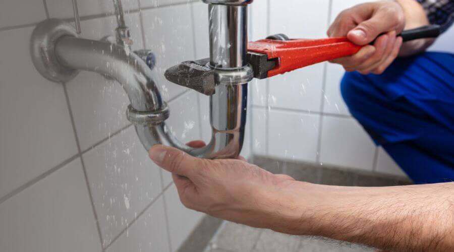 Expert burst pipe repair services in North Rim, AZ